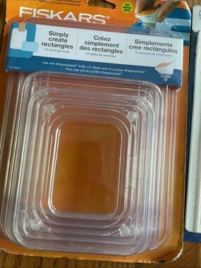 Fiskars rectangle templates and Nicole scoring board